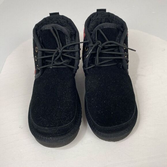UGG boots Big boys size 7 with laces and logo in black and red with checkered. - Picture 2 of 13